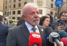 É um problema da Justiça, eu não me meto nisso, diz Lula sobre Bolsonaro