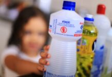 Férias aumentam risco de acidentes com crianças dentro de casa; saiba como prevenir