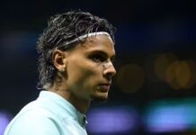 Palmeiras recusa proposta de 25 milhões de euros da Roma por Richard Ríos