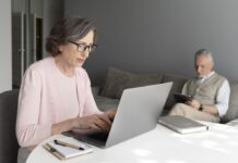 Servidores públicos municipais podem consultar site da Votuprev para orientações sobre aposentadoria