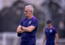 Dorival indica manutenção de jovens no ataque para encarar o Vasco