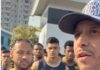 Torcedores cobram Neymar em invasão no Santos: “Se você chora, imagina o resto”