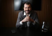 Dr. João Ricardo Leão: trajetória de excelência em Neurologia