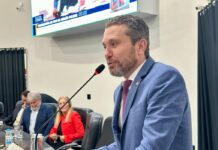 Pinato propõe anistia proporcional para réus do 8 de janeiro