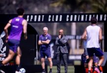 Yuri Alberto e Matheuzinho participam normalmente de treino do Corinthians