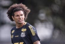 Santos prepara volta de Willian Arão dois meses após estreia; volante terá chances com Vojvoda