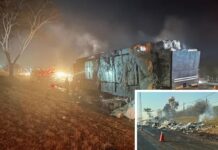 Carreta que transportava algodão pega fogo na Rodovia Washington Luís, em Rio Preto