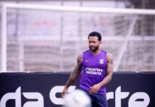 Com Memphis de volta, Corinthians conclui preparação para Copa do Brasil