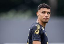 Victor Hugo tem lesão na coxa direita e vira desfalque no Santos