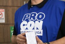 Procon de Votuporanga realiza operação #DeOlhoNoCopo em bares e restaurantes