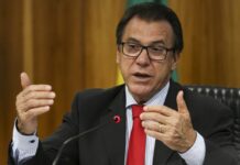 Governo Lula restringe antecipação de saque-aniversário do FGTS