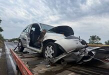 Motorista morre ao bater carro de frente com caminhão em Rio Preto