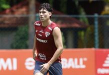 Ferraresi volta da seleção venezuelana e reforça o elenco para jogo do Brasileirão