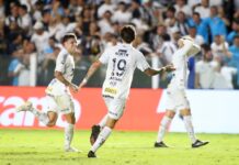 Sem Neymar, trio argentino vira protagonista e domina artilharia do Santos com Vojvoda