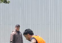 Com dores no ombro, Hugo Souza fica fora de treino do Corinthians