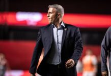 Crespo defende elenco após vitória e evita planos para 2026 no São Paulo: “Não sei se fico”