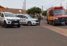 Mulher é encontrada caída em quintal após ser esfaqueada em Penápolis