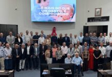 Santa Casa de Votuporanga homenageia médicos por mais de duas décadas de dedicação