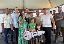 Carlão Pignatari participa da entrega de 116 casas em Pontes Gestal