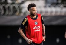 Neymar deve ser desfalque contra o Palmeiras