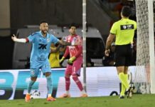 Reclamações de Neymar irritam jogadores e dirigentes do Santos