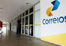 Correios avaliam demissão de 10 mil funcionários para ajustar contas