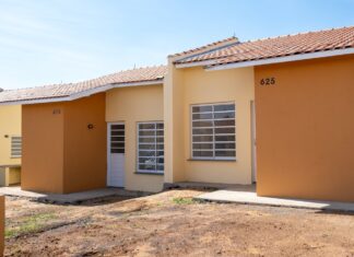 Desfavelamento: processo de habilitação da CDHU deixa beneficiários com medo de perder imóveis