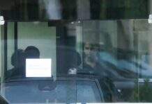 Bolsonaro pede para ser internado nesta quarta e fazer cirurgia no Natal