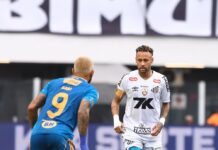 Ainda sem renovar com o Santos, Neymar defende a contratação de Gabigol