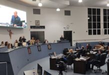 Sem acordo, vereadores rejeitam criação da Área Azul Digital