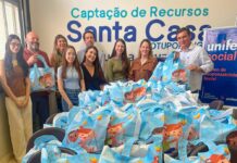 Unifev doa mais de 2 mil unidades de gelatina à Santa Casa de Votuporanga