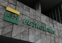 Trabalhadores da Petrobras anunciam greve a partir de segunda-feira