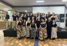 Unifev celebra última noite de apresentações natalinas