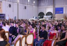 Colégio Unifev realiza cerimônia de formatura para alunos do Ensino Médio
