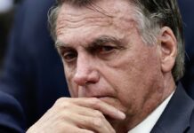 Bolsonaro está sendo praticamente agredido pelo soluço, diz médico após cirurgia