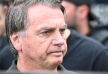 PF avalia que Bolsonaro teve ferimentos leves após queda e atende a pedido para encaminhá-lo ao hospital