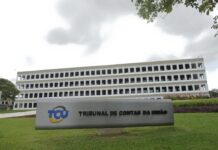 No TCU, 7 em cada 10 funcionários receberam salário que ultrapassa o limite constitucional