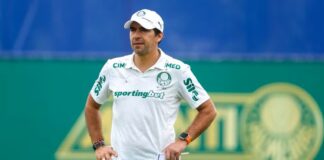 Novo contrato de Abel Ferreira com o Palmeiras é registrado no BID