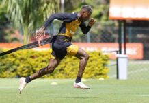 São Paulo volta a treinar no CT da Barra Funda e ganha reforço de lateral da base