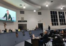 Sessão da Câmara tem aprovação de crédito de R$ 4,2 milhões para a Saev Ambiental e B.O. por injúria