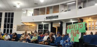 Vereadores voltam a enfrentar protesto na Câmara por aumento na conta de água