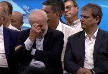 Tarcísio sobre homenagem a Lula: ‘Faltaram as alas do Mensalão e roubados do INSS’