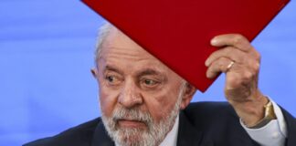 Atlas/Bloomberg: governo Lula é ruim para 48,4%; 42,7% acham bom