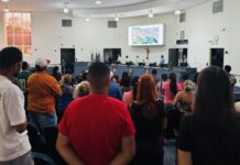 Direitos Humanos promove capacitação para bolsistas com foco em saúde mental no ambiente de trabalho