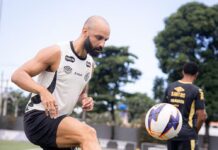 Thaciano trabalha com elenco e pode ser reforço contra o Noroeste