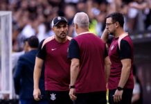 Entenda a estratégia do Corinthians para ter força máxima no clássico contra o Palmeiras