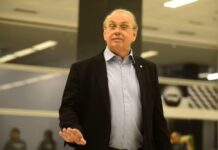 Corinthians renegocia dívida de R$ 1,2 bilhão com a União e obtém desconto de 46,6%