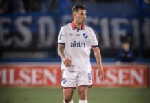 Santos fecha contratação do meia Christian Oliva e aguarda exames para anunciar