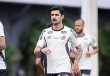 Santos sofre transfer ban e fica impedido de registrar reforços