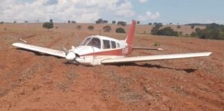 Avião de pequeno porte faz pouso forçado em Floreal